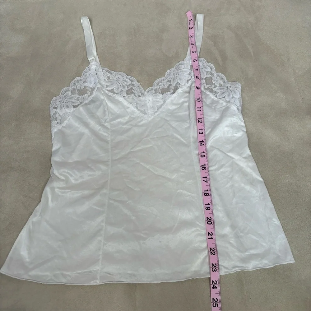 Vintage Lorraine‎ Chemise Lingerie Top Size 38 White Lace Trim Adjustable Straps